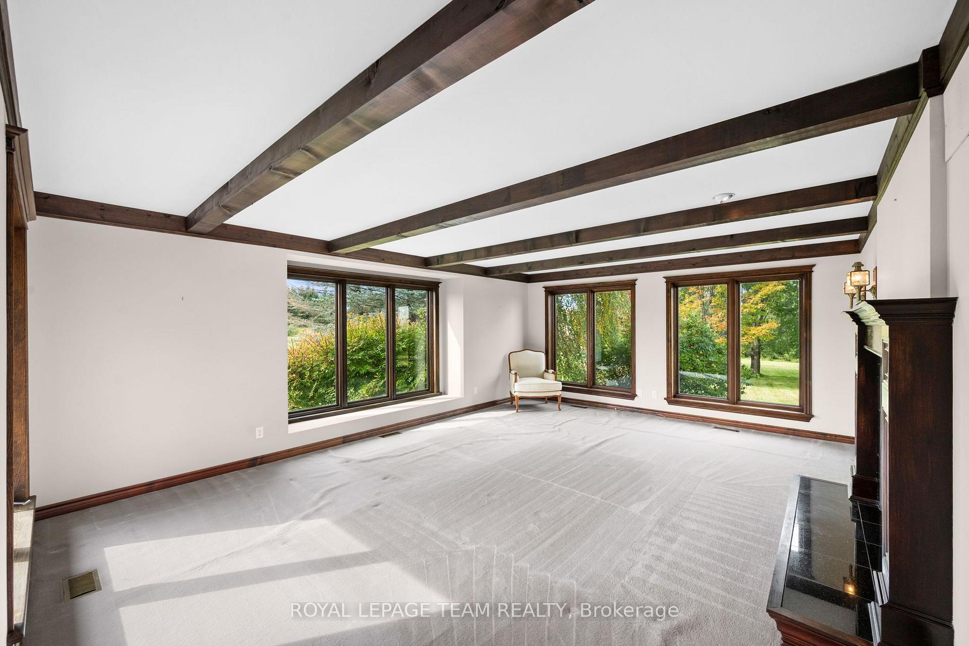 Photo 15 of 285 Pinhey Point Road, Ottawa, Kanata - Kanata (North East) — HOMEH