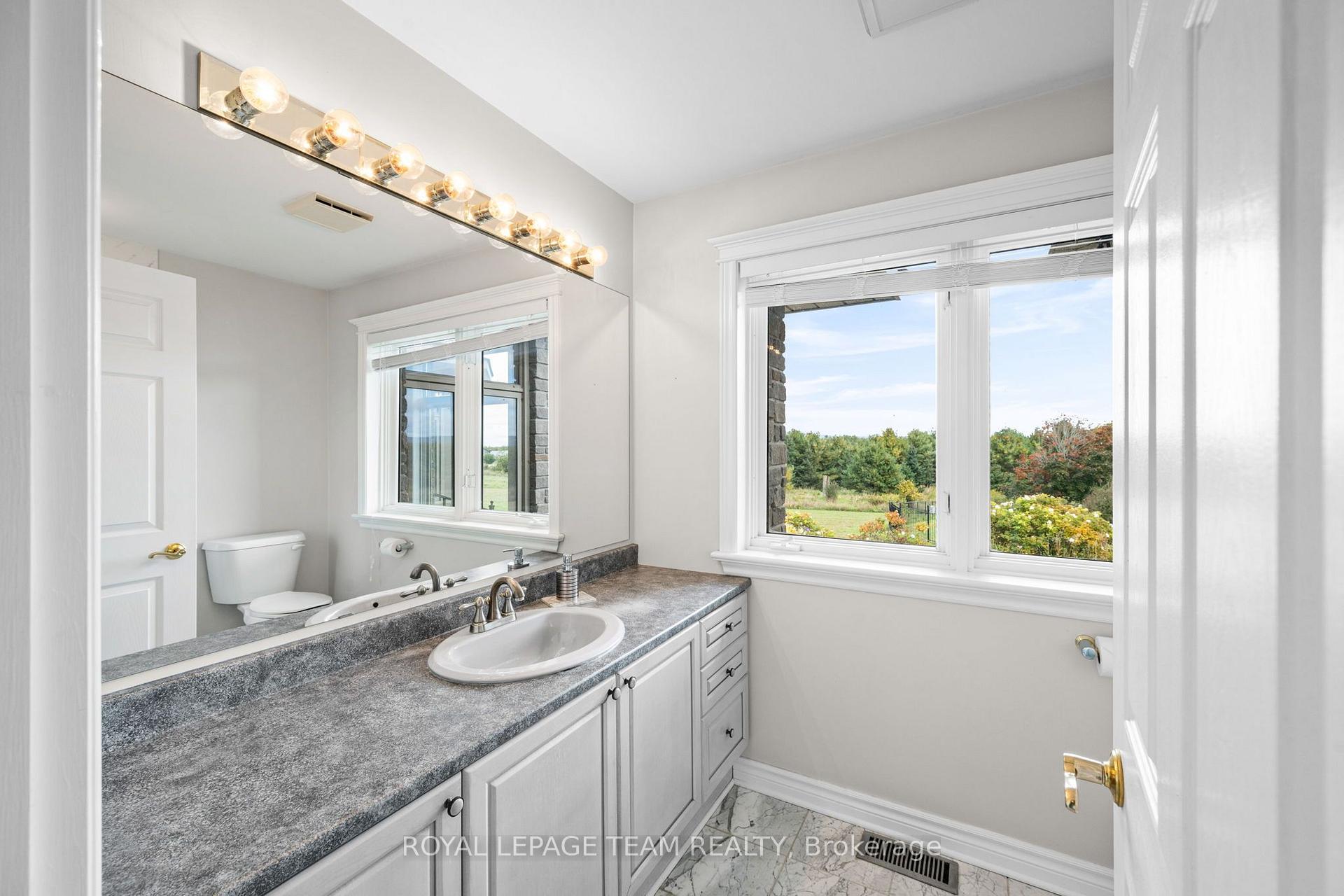 Photo 22 of 285 Pinhey Point Road, Ottawa, Kanata - Kanata (North East) — HOMEH