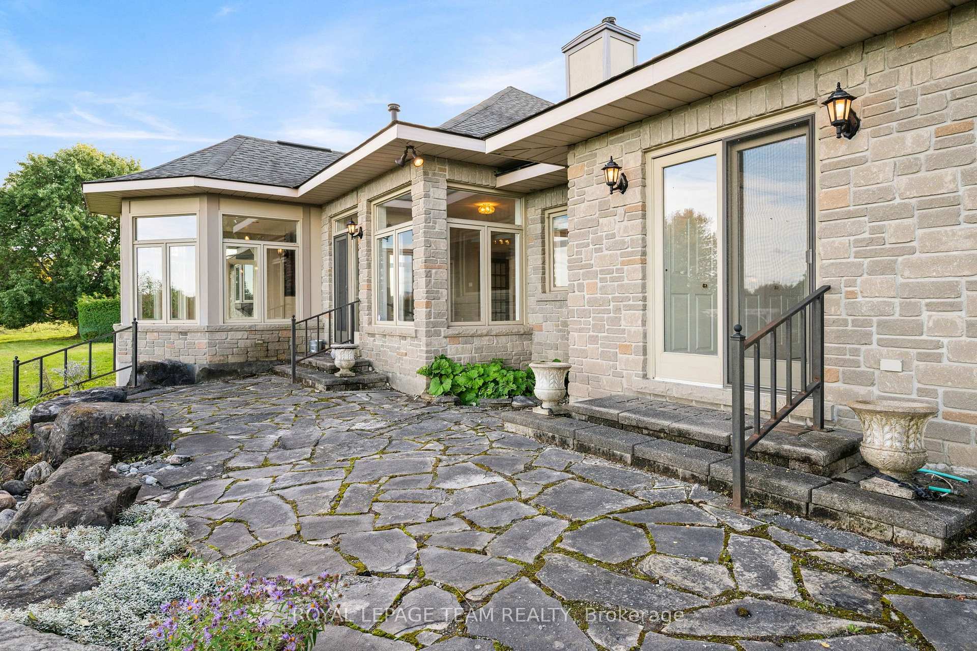 Photo 42 of 285 Pinhey Point Road, Ottawa, Kanata - Kanata (North East) — HOMEH