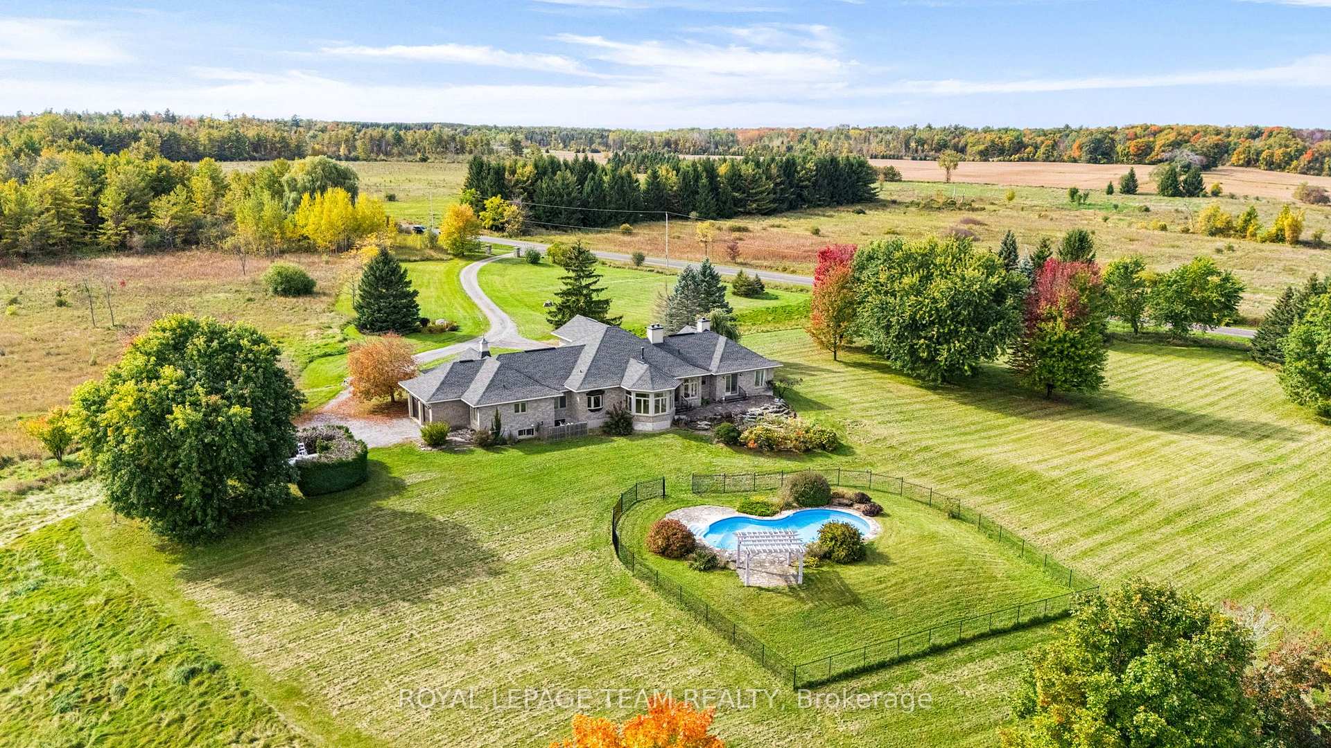 Photo 47 of 285 Pinhey Point Road, Ottawa, Kanata - Kanata (North East) — HOMEH