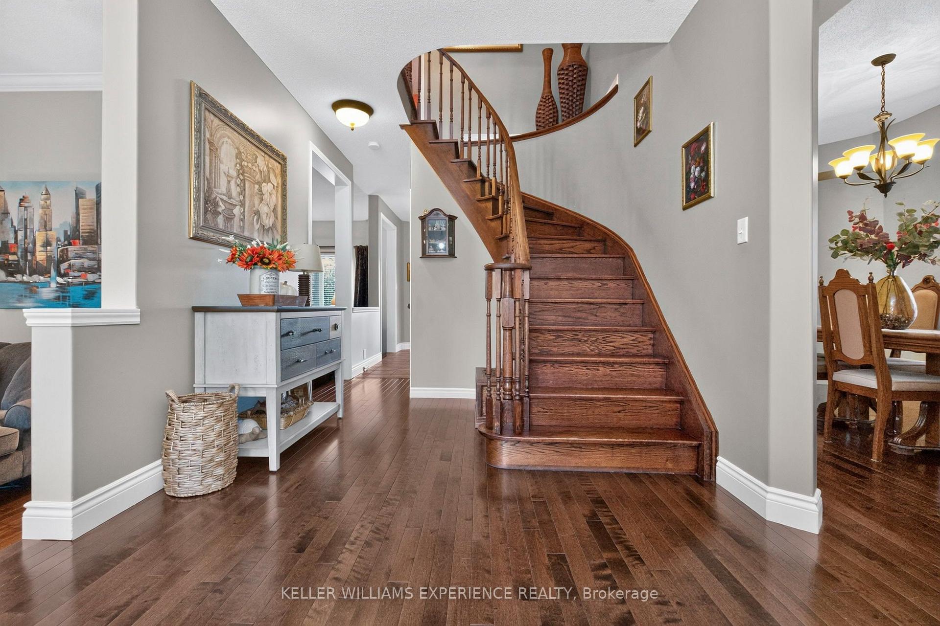 Photo 19 of 56 Silver Trail, Barrie, Ardagh — HOMEH