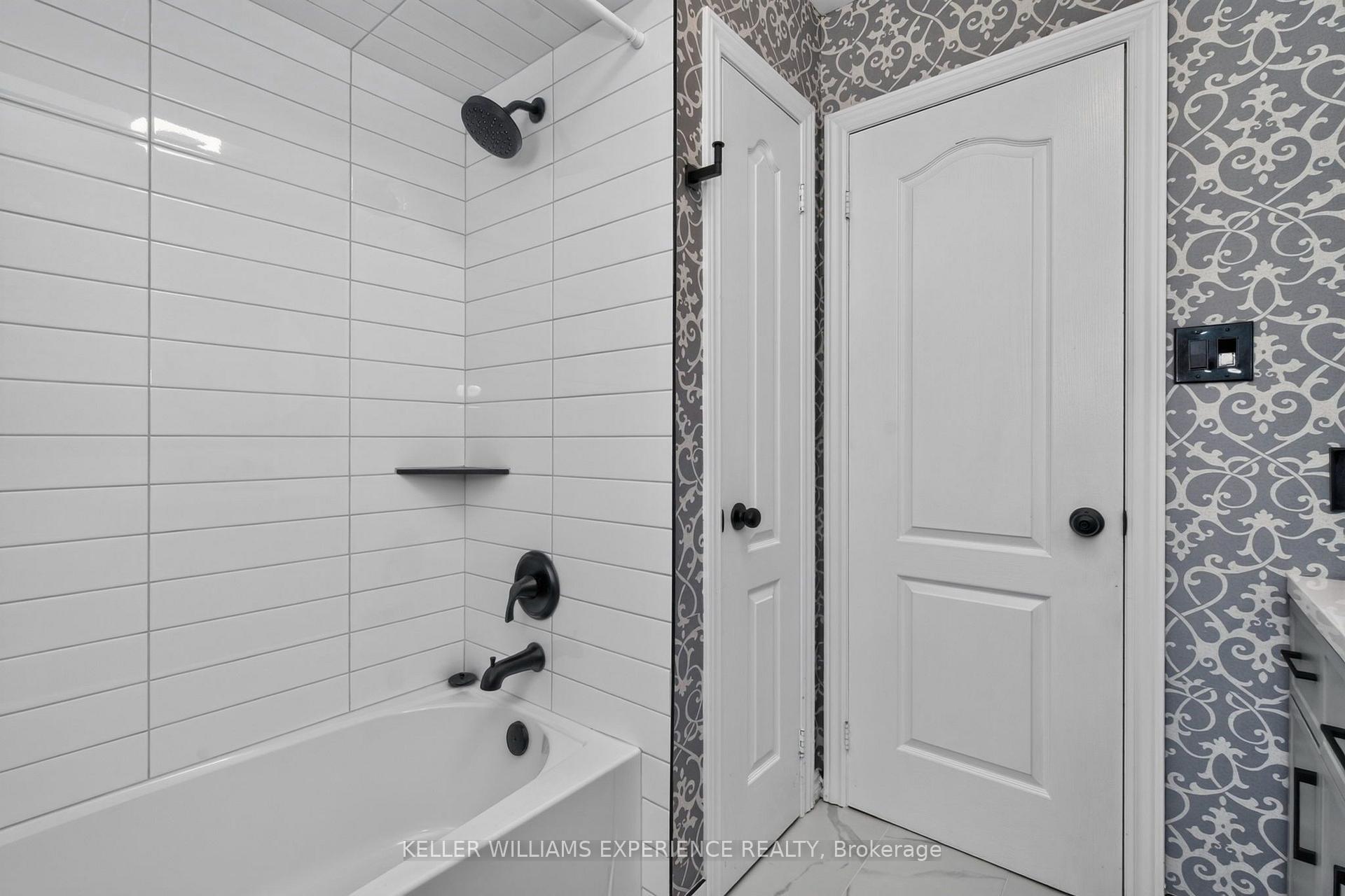 Photo 28 of 56 Silver Trail, Barrie, Ardagh — HOMEH