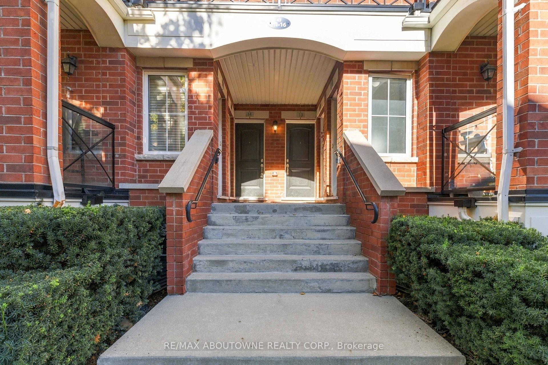 Photo 3 of Unit 14, 43 Hays Boulevard, Oakville, River Oaks — HOMEH