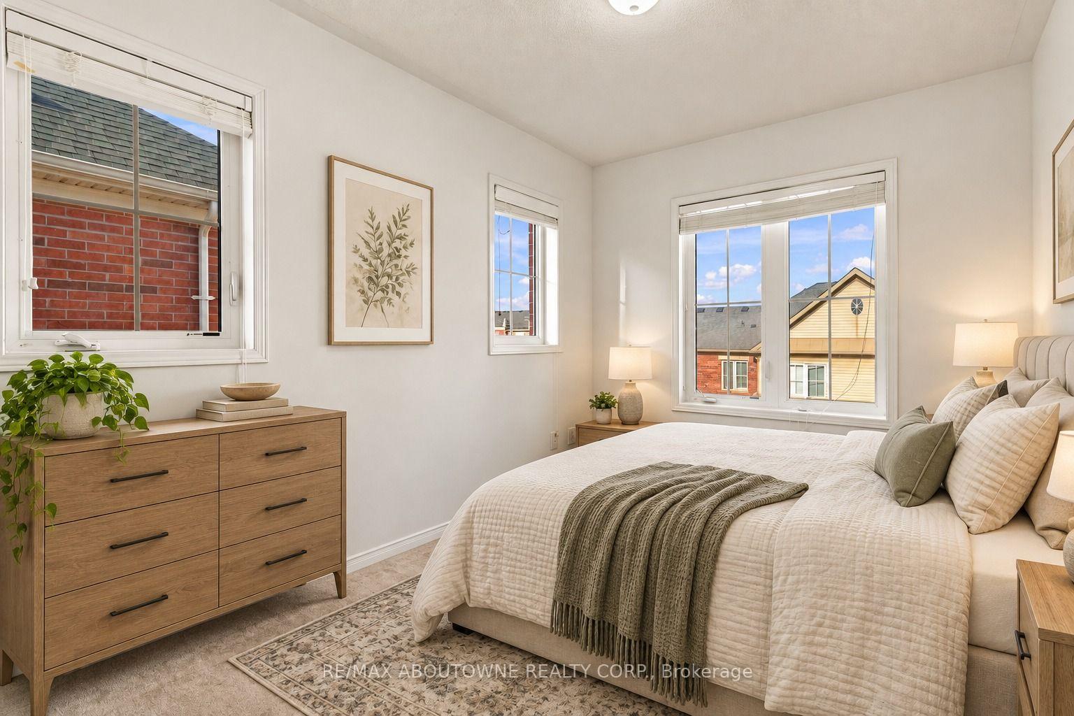 Photo 16 of Unit 14, 43 Hays Boulevard, Oakville, River Oaks — HOMEH