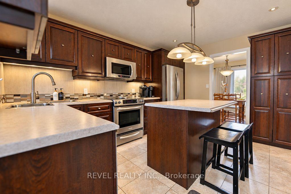 Photo 11 of 110 McDougall Street, Timmins, SP - Connaught Hill — HOMEH