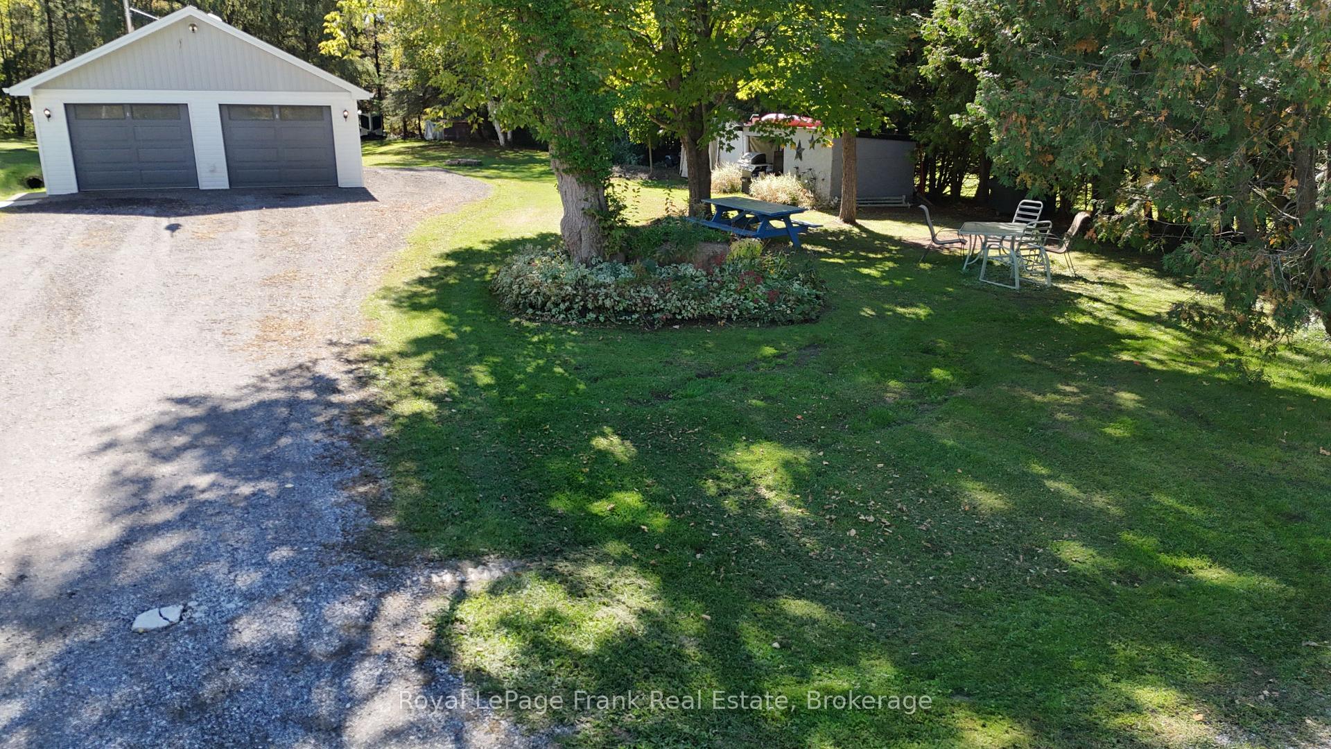 Photo 16 of 3820 Trulls Road, Clarington, Courtice — HOMEH