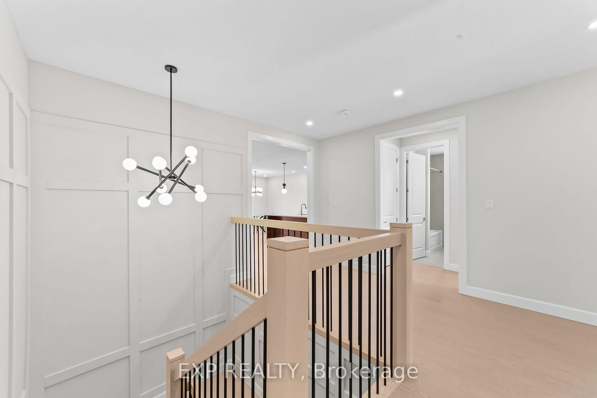 Photo 15 of 409 Ontario Street, Warwick, Watford — HOMEH