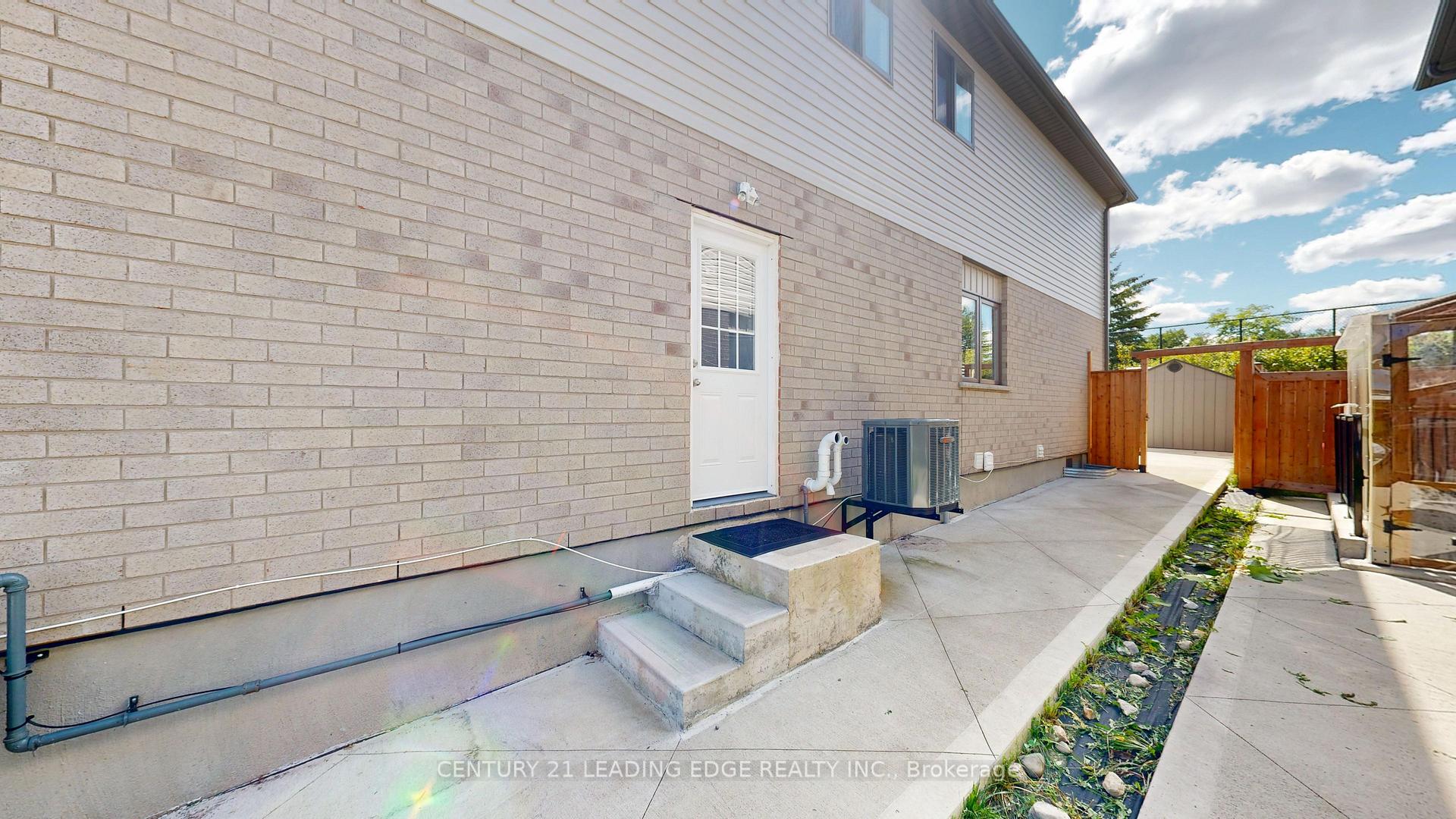 Photo 3 of 80 Keating Street, Guelph, Grange Road — HOMEH