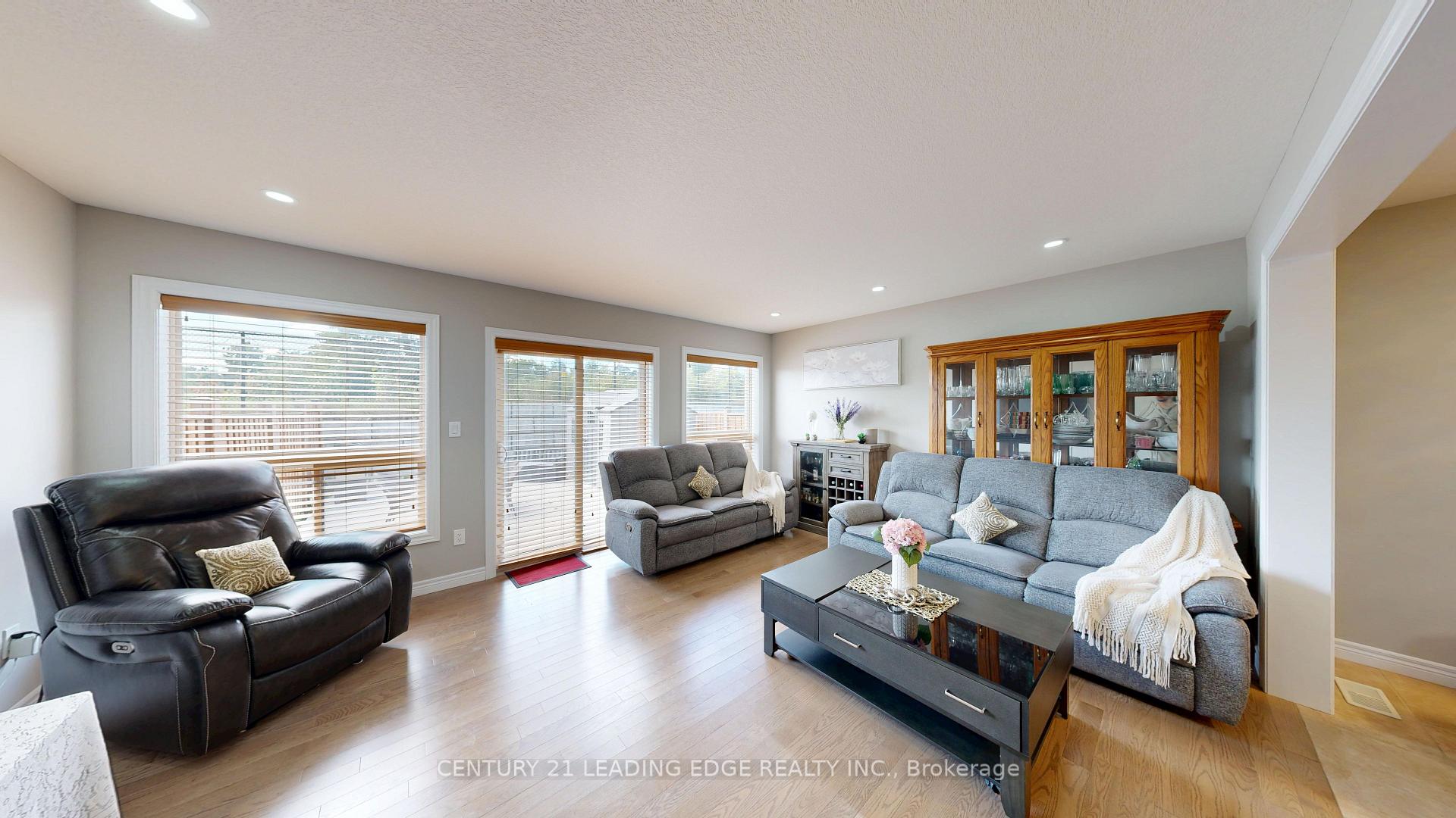 Photo 12 of 80 Keating Street, Guelph, Grange Road — HOMEH