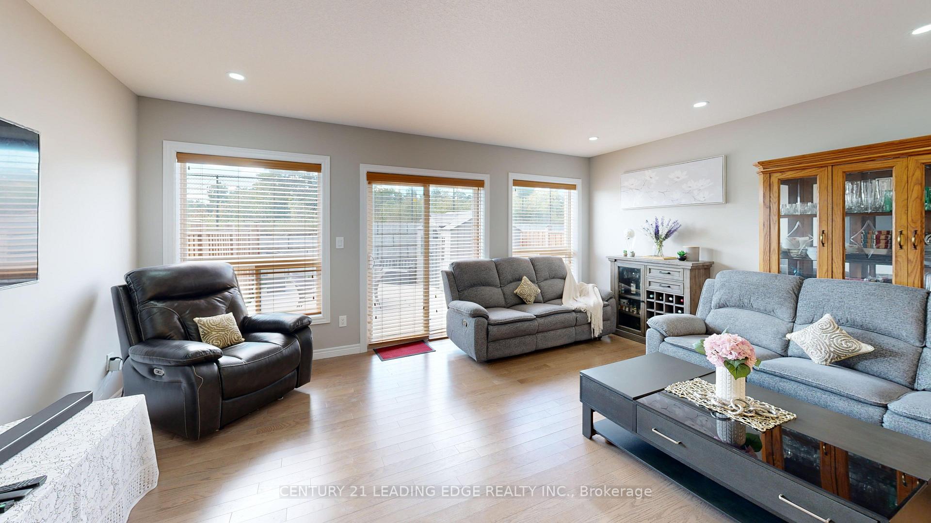 Photo 13 of 80 Keating Street, Guelph, Grange Road — HOMEH