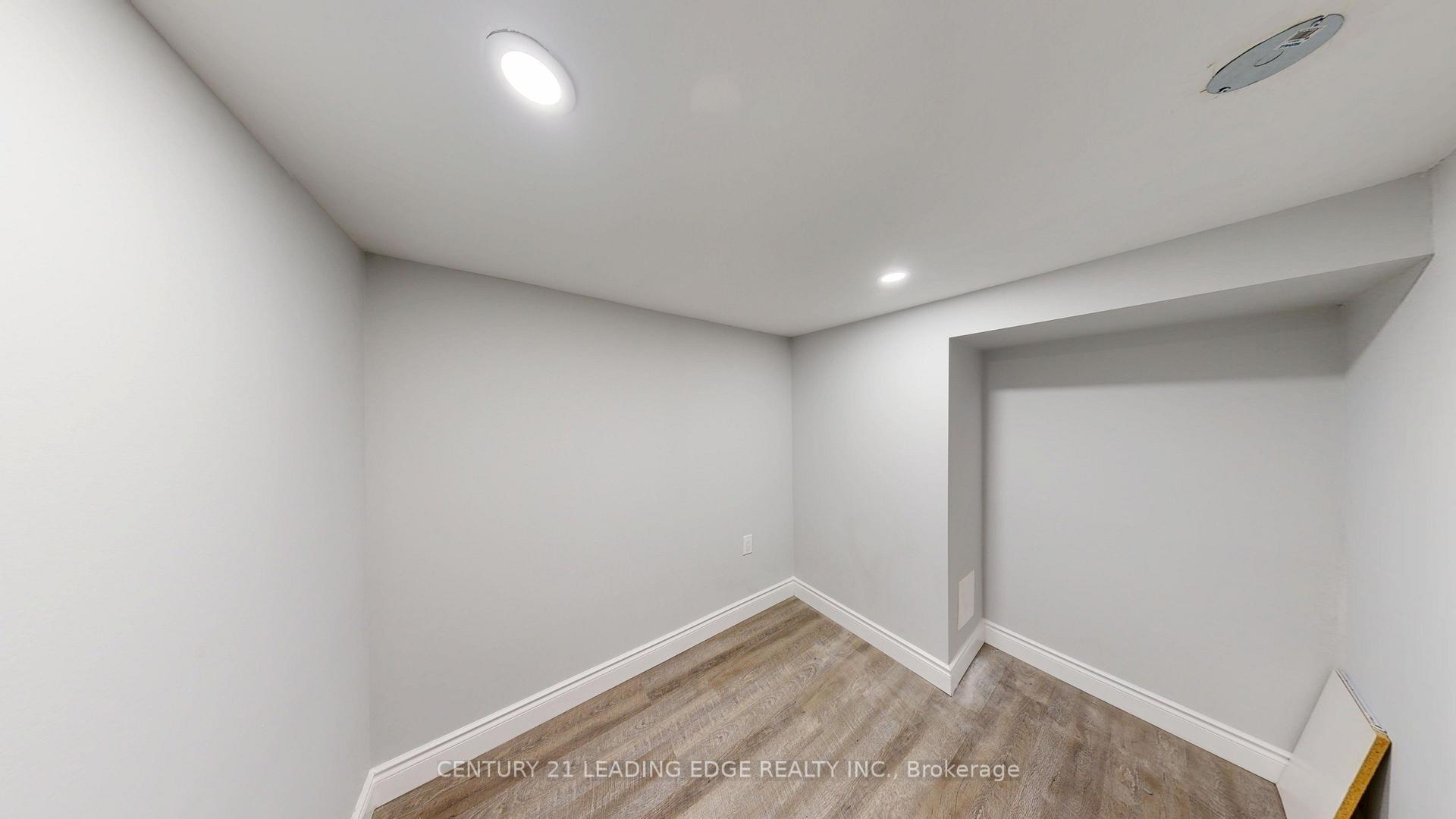 Photo 40 of 80 Keating Street, Guelph, Grange Road — HOMEH