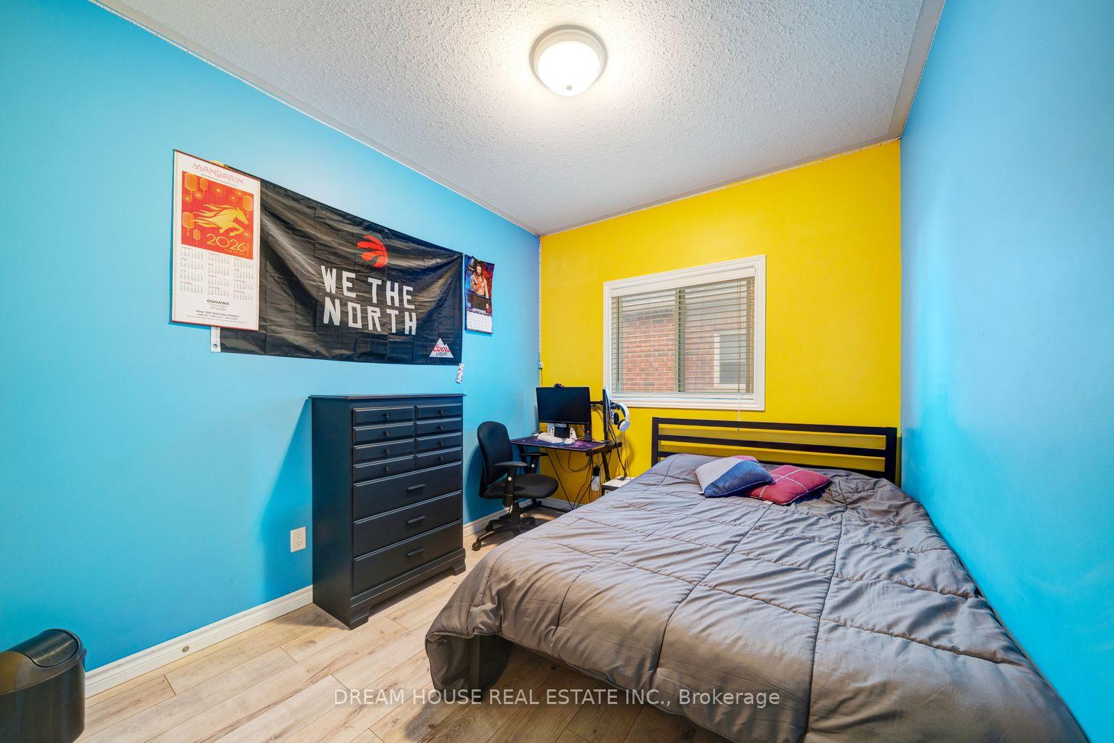 Photo 48 of 186 Fenning Drive, Clarington, Courtice — HOMEH