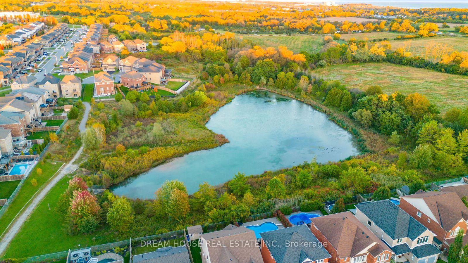 Photo 76 of 186 Fenning Drive, Clarington, Courtice — HOMEH