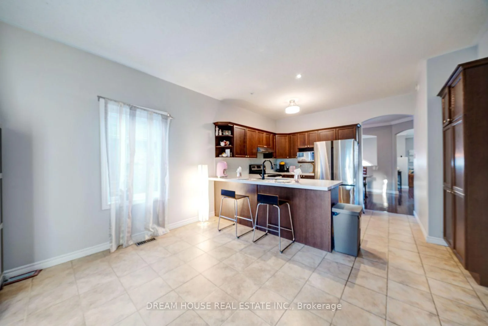 Photo 34 of 186 Fenning Drive, Clarington, Courtice — HOMEH