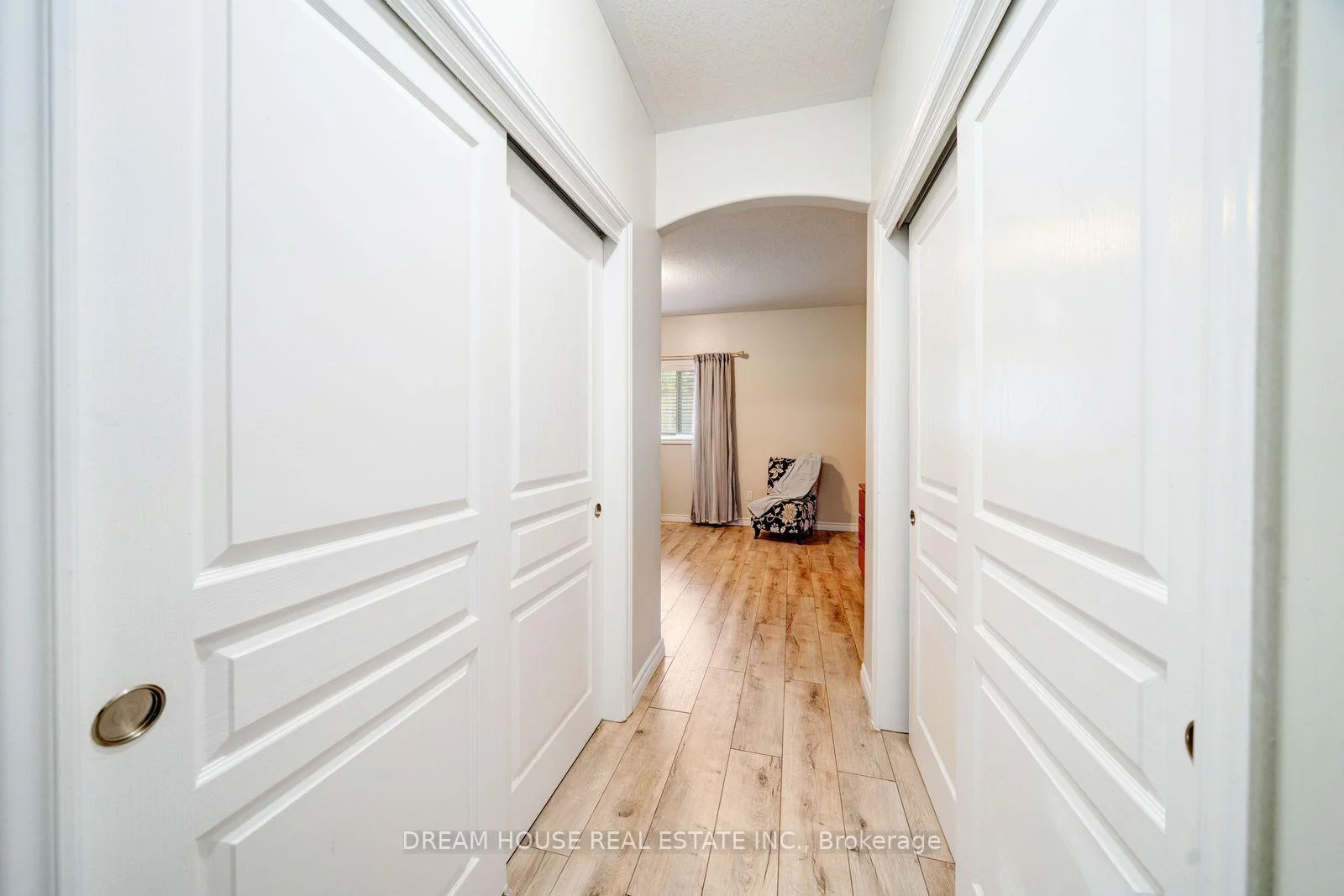 Photo 35 of 186 Fenning Drive, Clarington, Courtice — HOMEH