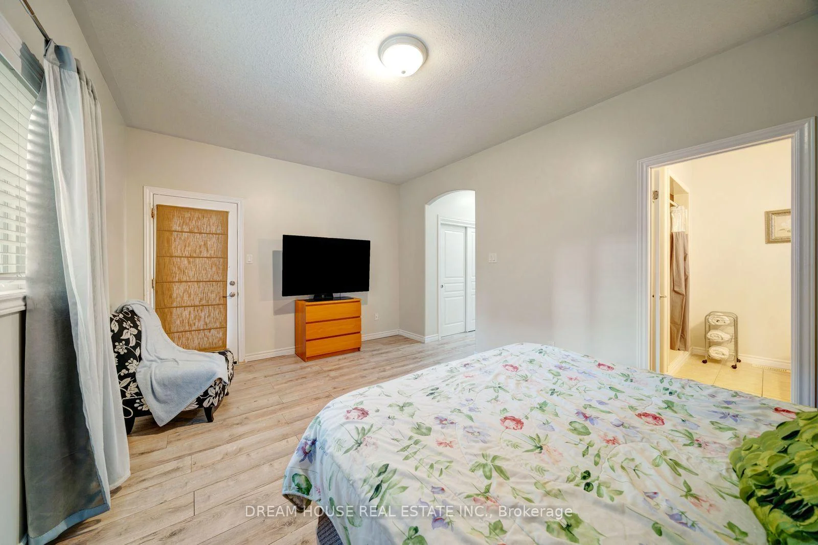 Photo 40 of 186 Fenning Drive, Clarington, Courtice — HOMEH