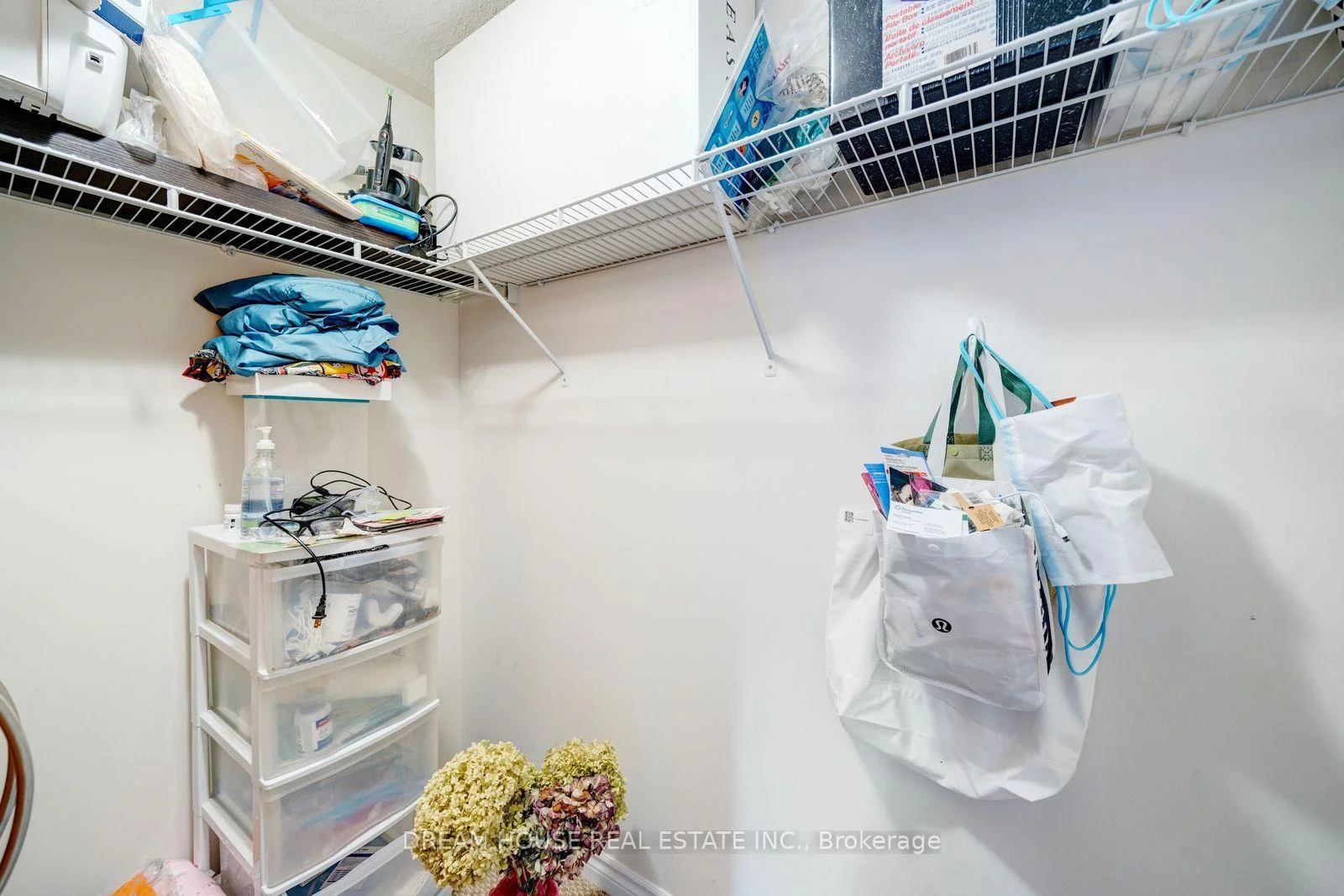 Photo 68 of 186 Fenning Drive, Clarington, Courtice — HOMEH