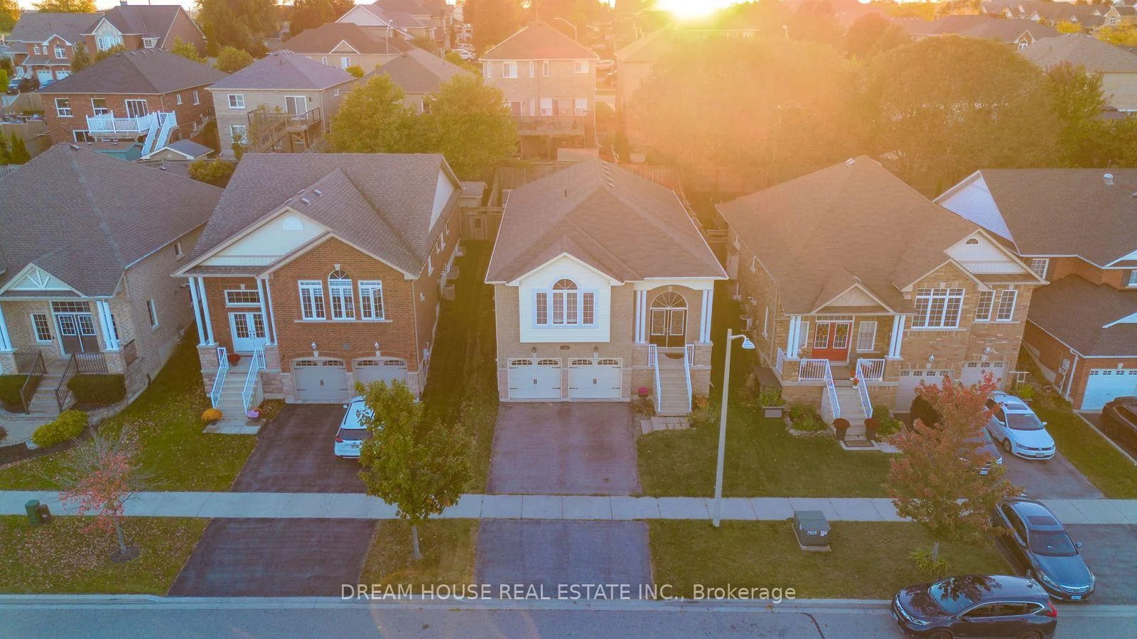Photo 88 of 186 Fenning Drive, Clarington, Courtice — HOMEH