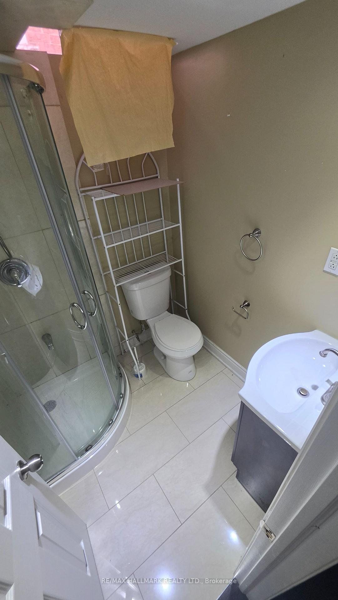 Photo 18 of Unit Lower Level, 325 Porte Road, Ajax, South East — HOMEH