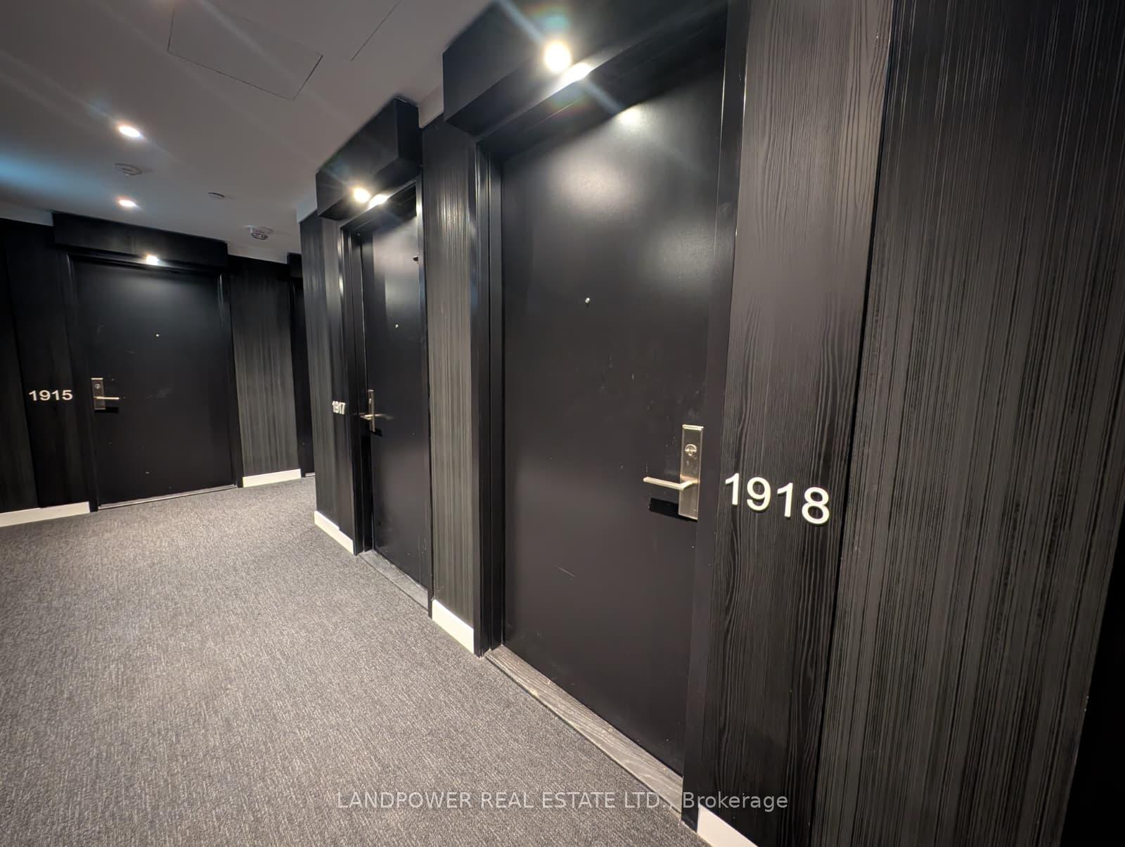 Photo 2 of Unit 1918, 20 Edward Street, Toronto, Bay Street Corridor — HOMEH