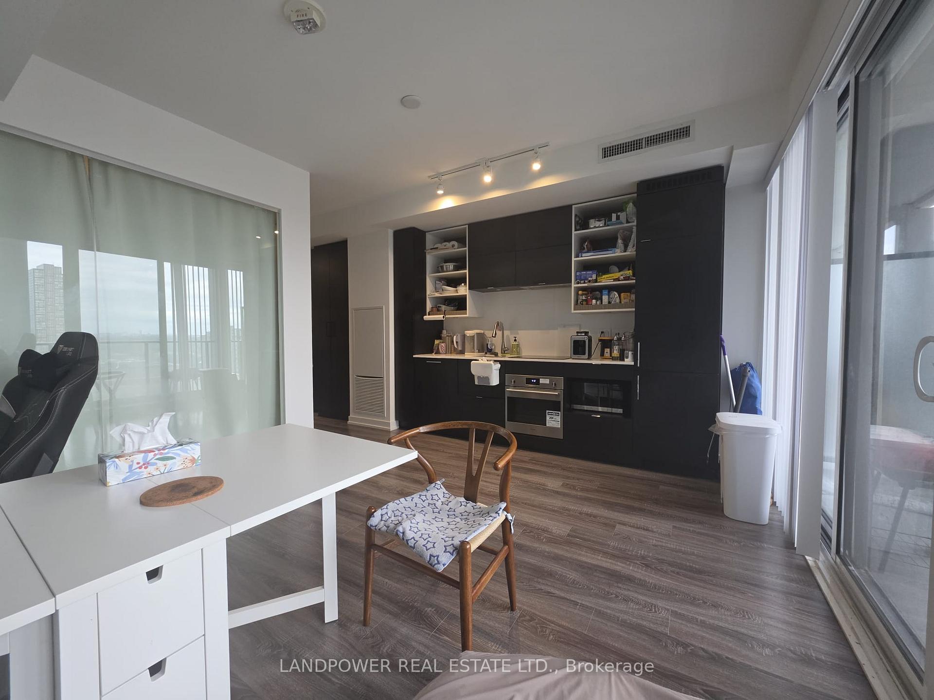 Photo 13 of Unit 1918, 20 Edward Street, Toronto, Bay Street Corridor — HOMEH