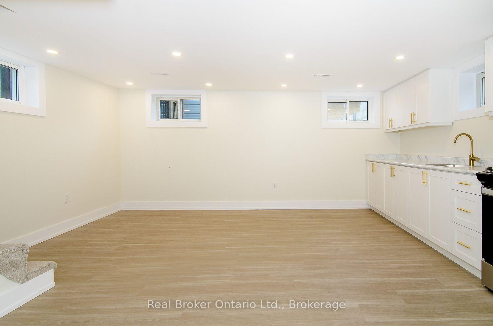 Photo 4 of Unit Lower, 1175 Dunsmure Road, Hamilton, McQuesten — HOMEH