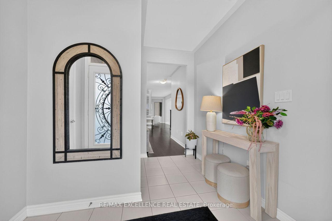 Photo 3 of 451 Brisdale Drive, Brampton, Northwest Brampton — HOMEH