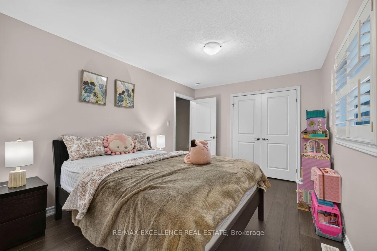 Photo 23 of 451 Brisdale Drive, Brampton, Northwest Brampton — HOMEH