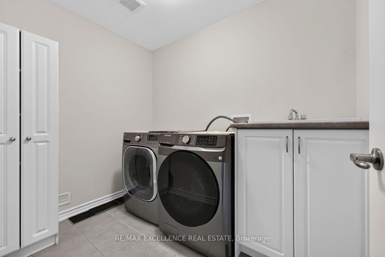 Photo 31 of 451 Brisdale Drive, Brampton, Northwest Brampton — HOMEH