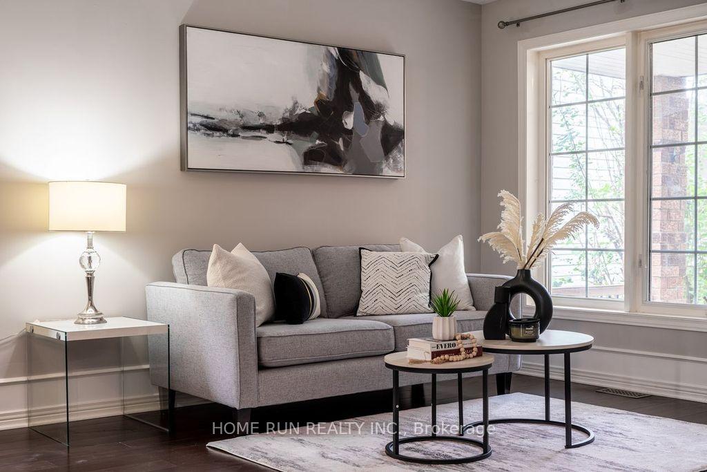Photo 10 of 14 Spur Avenue, Ottawa, Kanata - Bridlewood — HOMEH