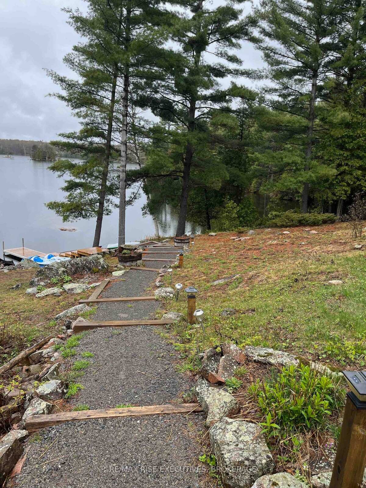 Photo 32 of 1093B Two Loon Lane, Frontenac, Frontenac Centre — HOMEH