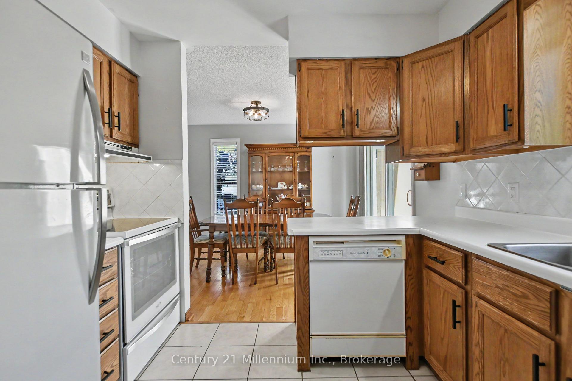 Photo 23 of 290 Warrington Road, Clearview, Stayner — HOMEH