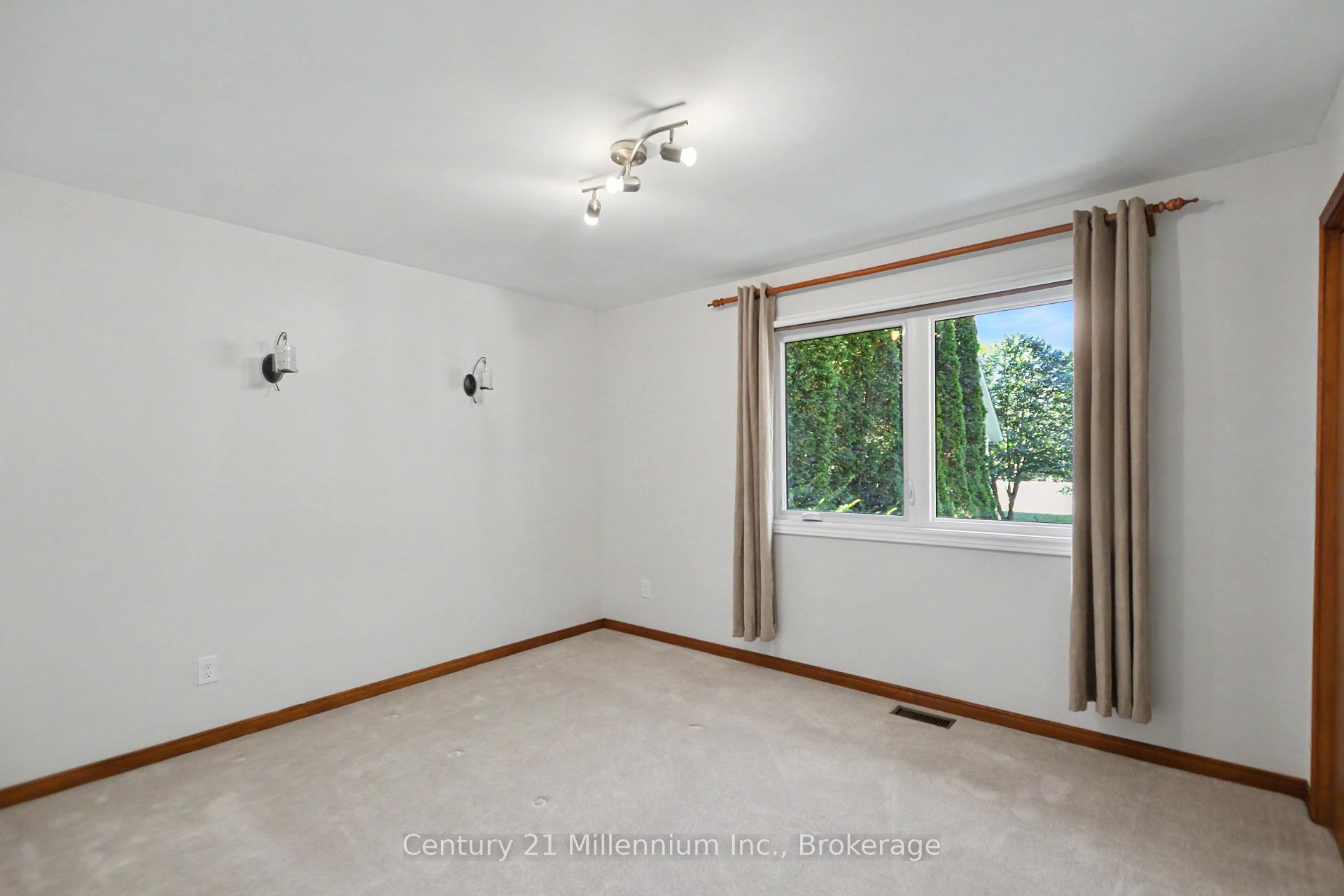 Photo 31 of 290 Warrington Road, Clearview, Stayner — HOMEH