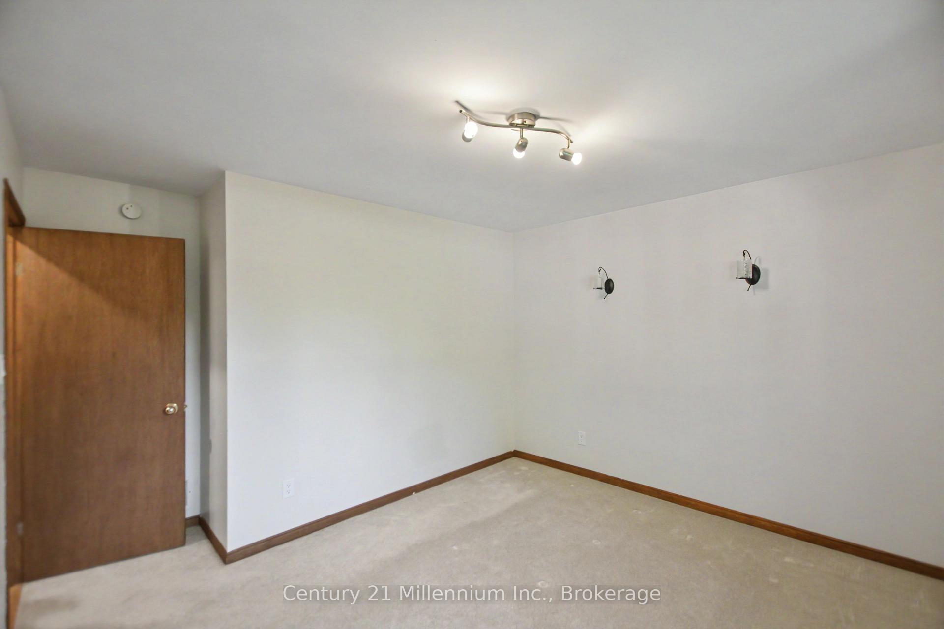 Photo 33 of 290 Warrington Road, Clearview, Stayner — HOMEH