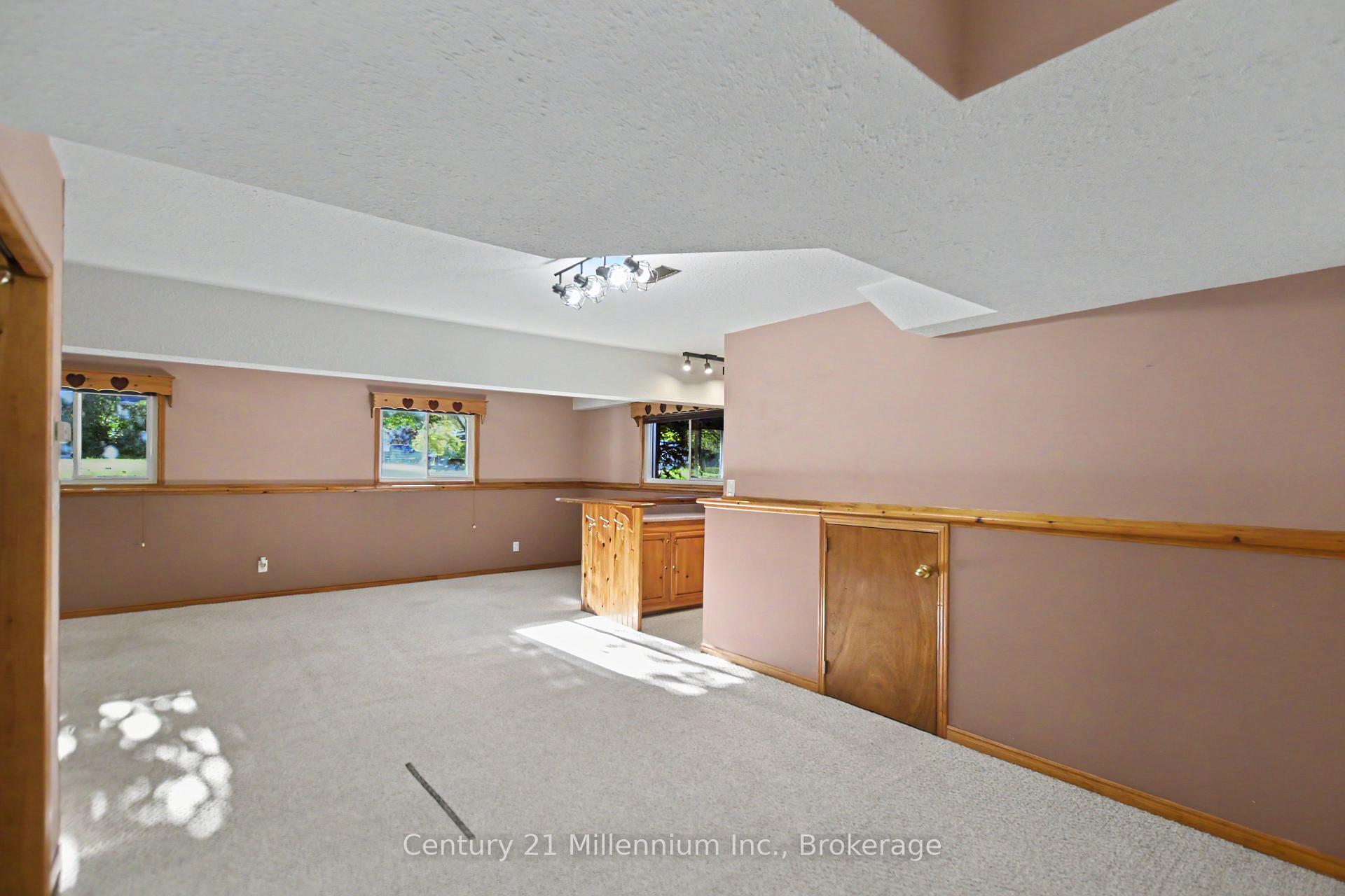 Photo 36 of 290 Warrington Road, Clearview, Stayner — HOMEH