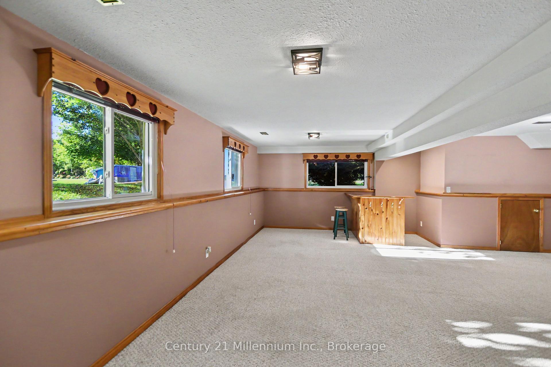 Photo 38 of 290 Warrington Road, Clearview, Stayner — HOMEH