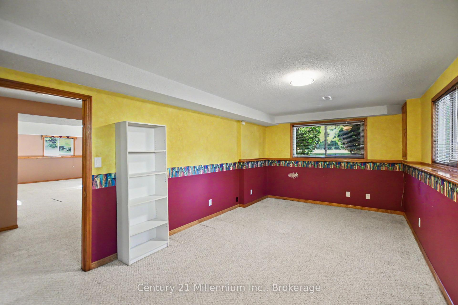 Photo 43 of 290 Warrington Road, Clearview, Stayner — HOMEH