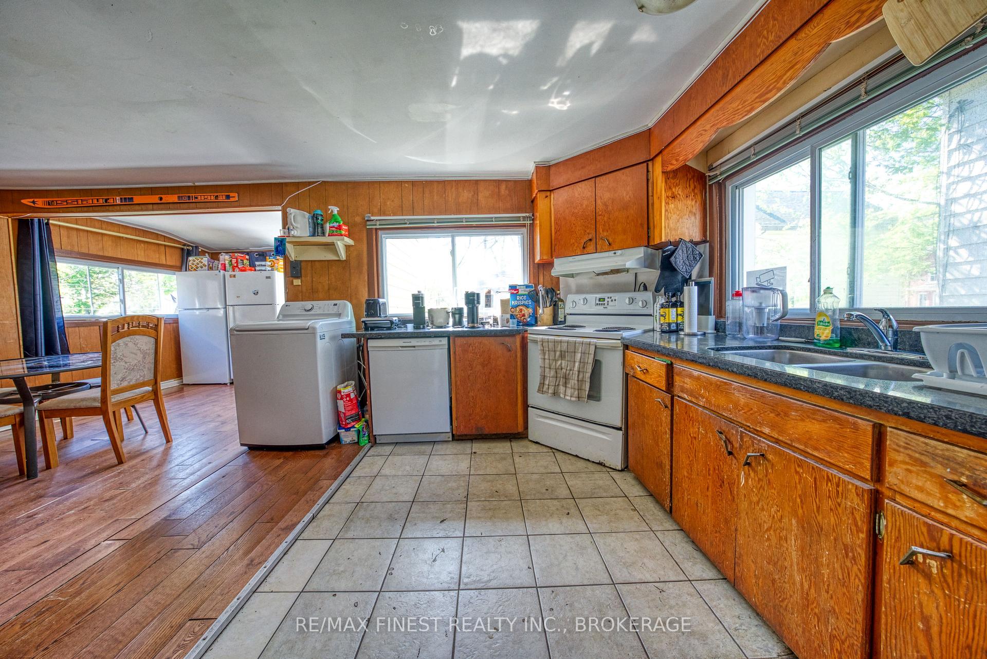 Photo 5 of 216 Alfred Street, Kingston, Central City East — HOMEH