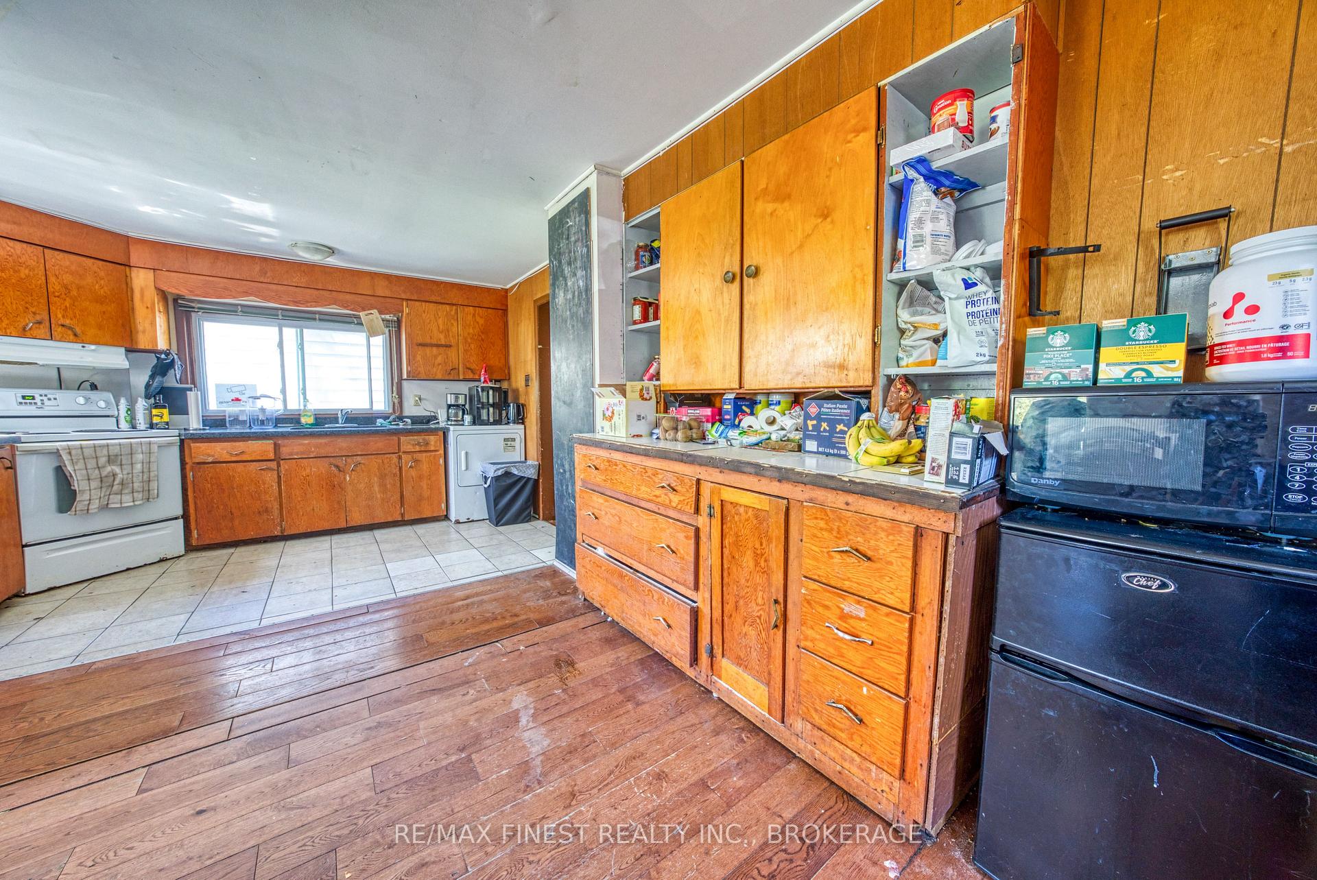 Photo 9 of 216 Alfred Street, Kingston, Central City East — HOMEH