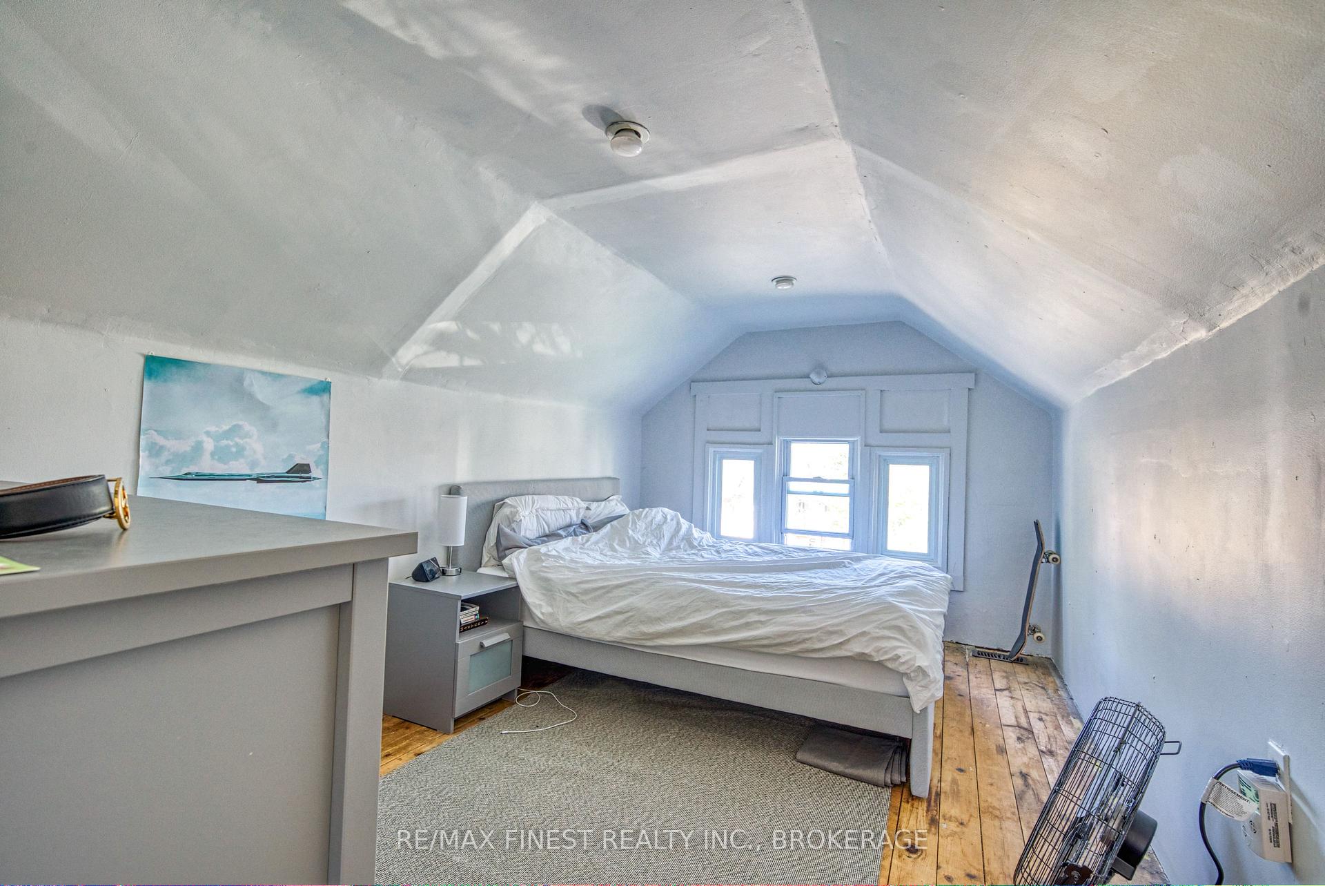 Photo 18 of 216 Alfred Street, Kingston, Central City East — HOMEH