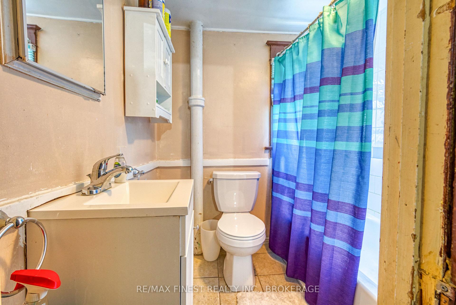Photo 23 of 216 Alfred Street, Kingston, Central City East — HOMEH