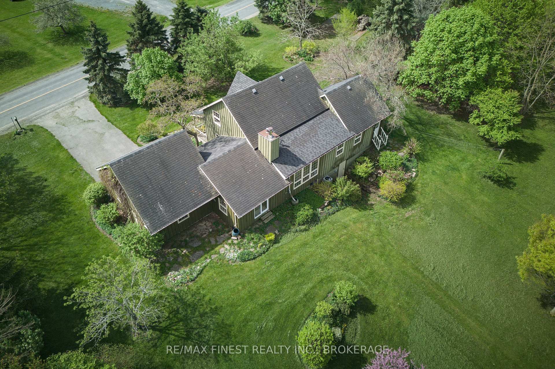 Photo 33 of 9910 Front Road, Loyalist, Amherst Island — HOMEH
