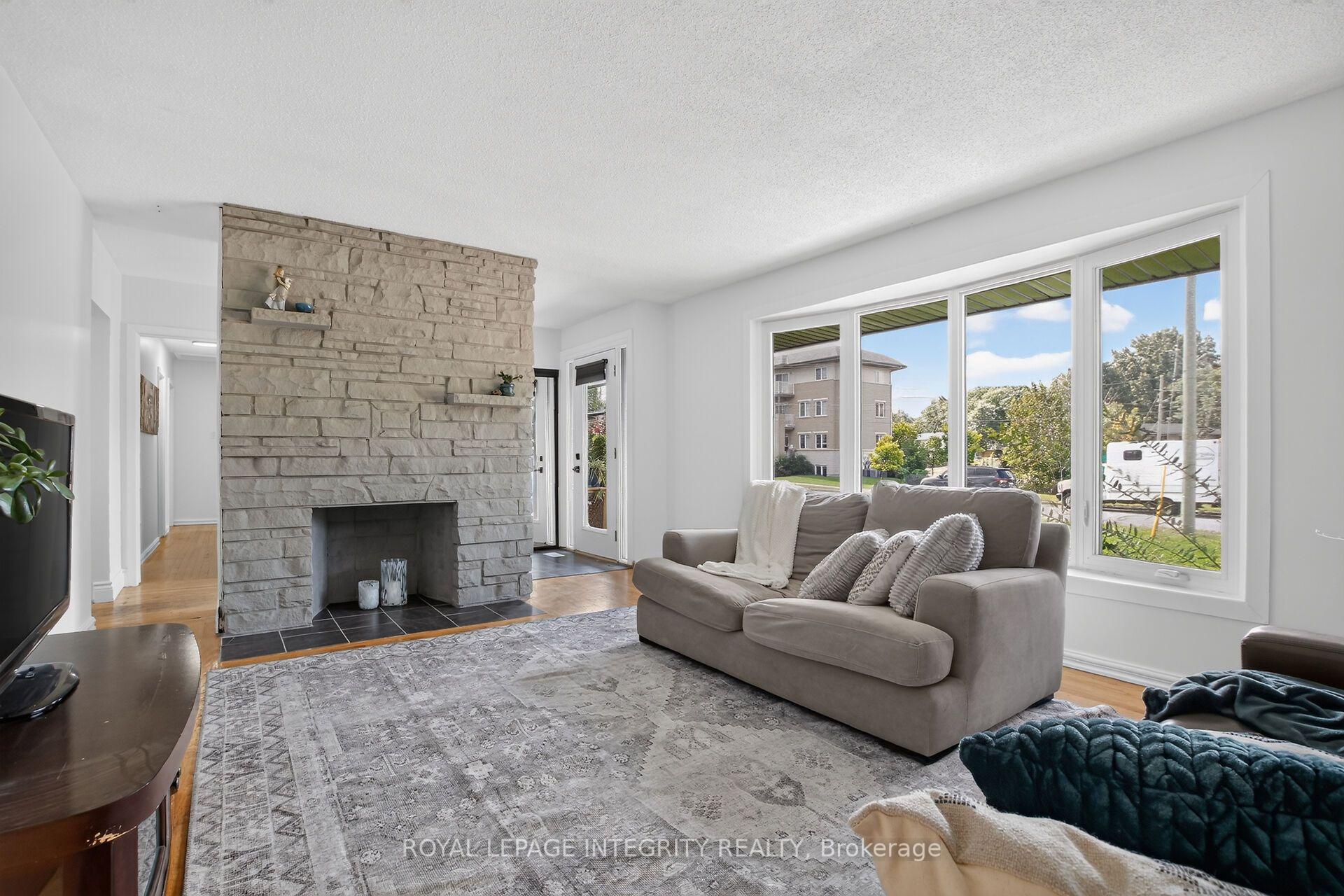 Photo 6 of 1213 Mcwatters Road, Ottawa, Queensway Terrace South/Ridgeview — HOMEH