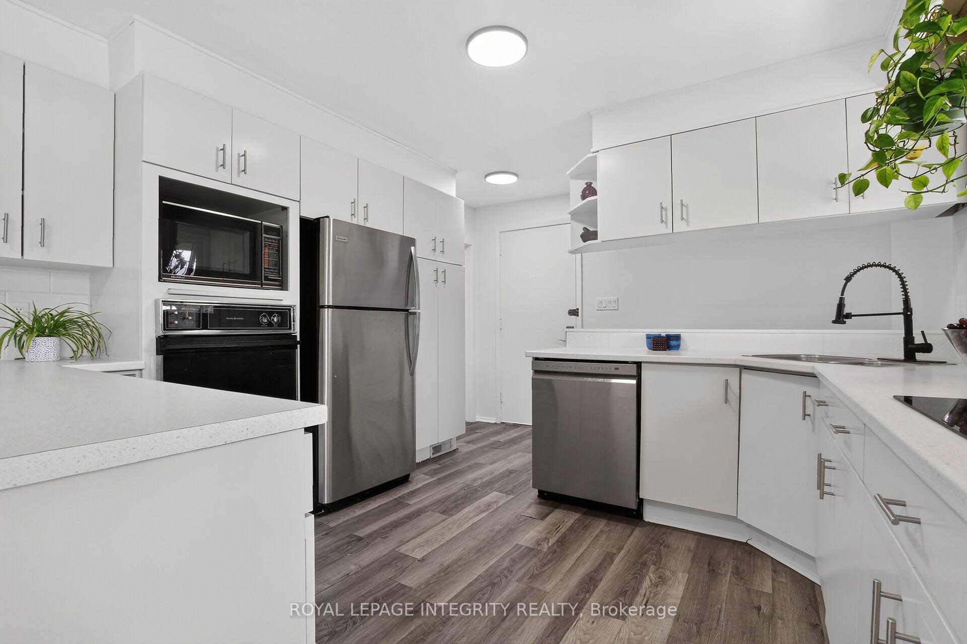 Photo 10 of 1213 Mcwatters Road, Ottawa, Queensway Terrace South/Ridgeview — HOMEH
