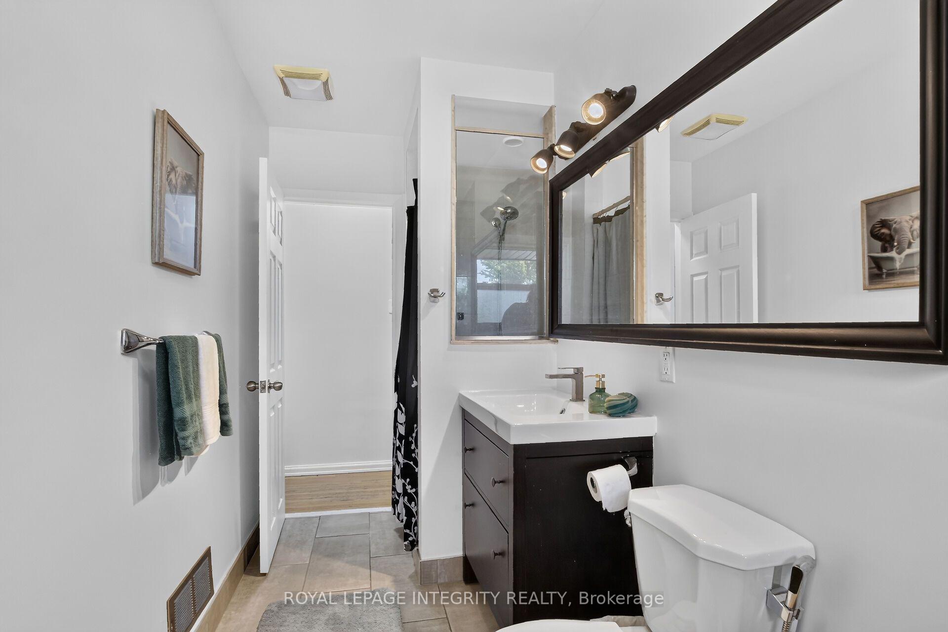Photo 19 of 1213 Mcwatters Road, Ottawa, Queensway Terrace South/Ridgeview — HOMEH