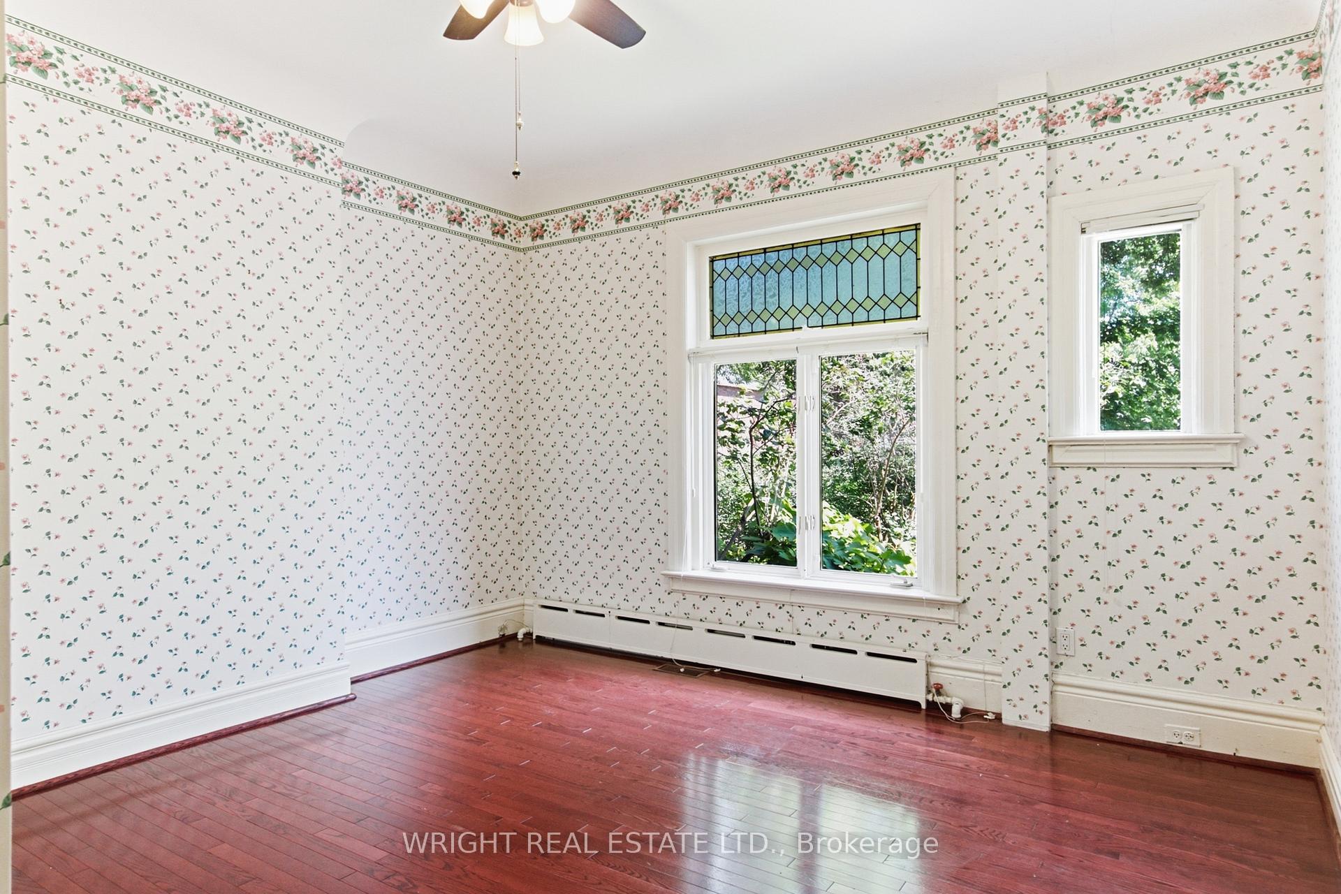 Photo 5 of 112 Albany Avenue, Toronto, The Annex — HOMEH