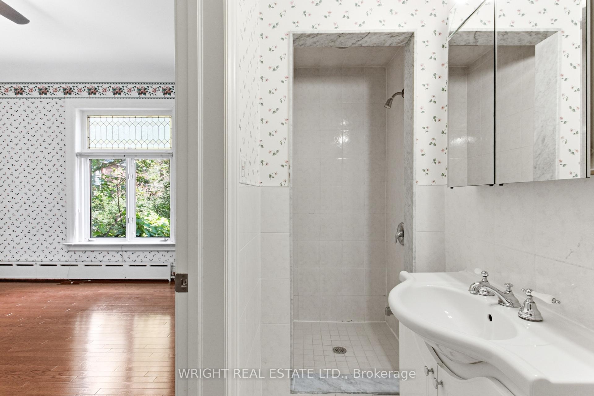 Photo 7 of 112 Albany Avenue, Toronto, The Annex — HOMEH