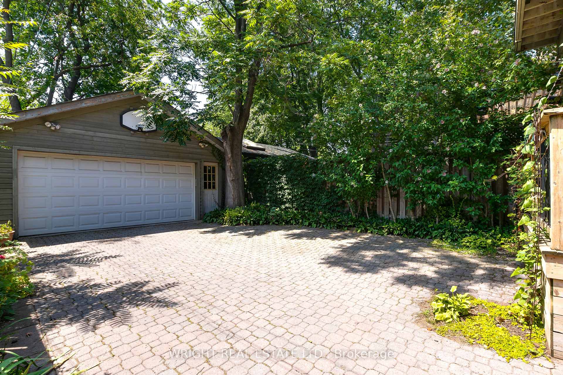 Photo 46 of 112 Albany Avenue, Toronto, The Annex — HOMEH
