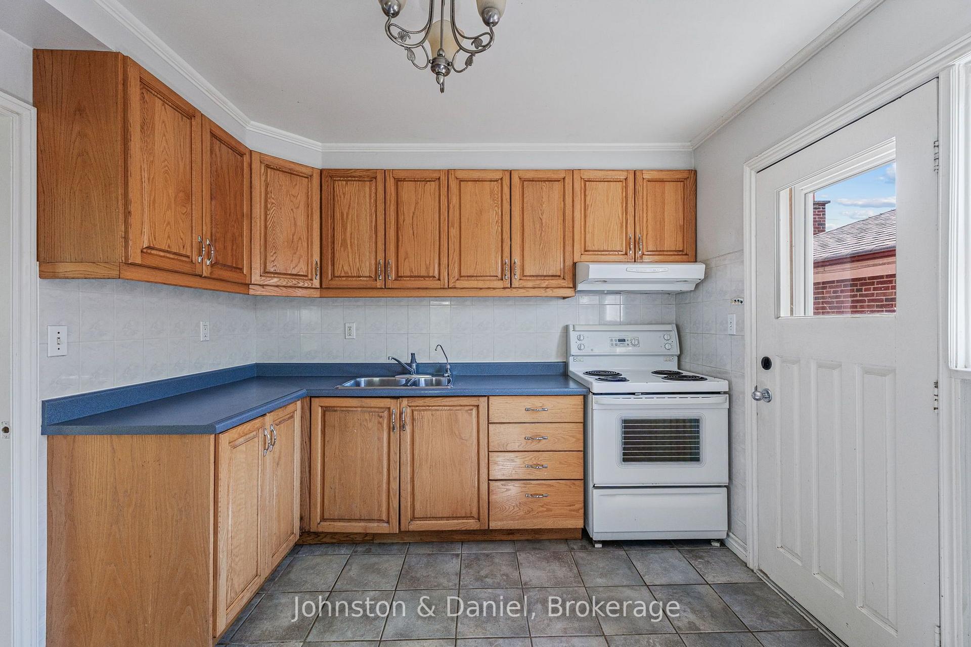 Photo 12 of 30 Marawa Court, Scarborough, Morningside — HOMEH