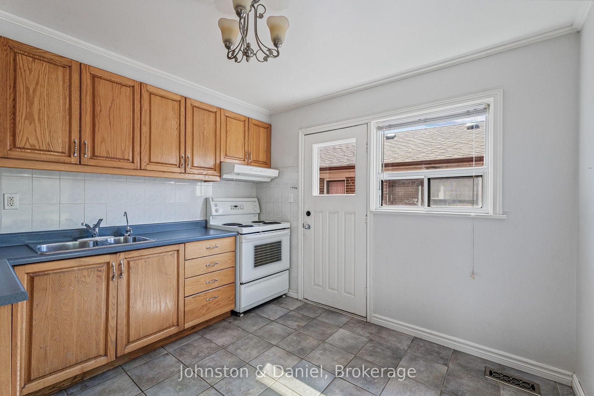 Photo 13 of 30 Marawa Court, Scarborough, Morningside — HOMEH